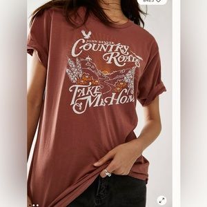 New MIDNIGHT RIDER X Free people John Denver country roads graphic tee small,XL